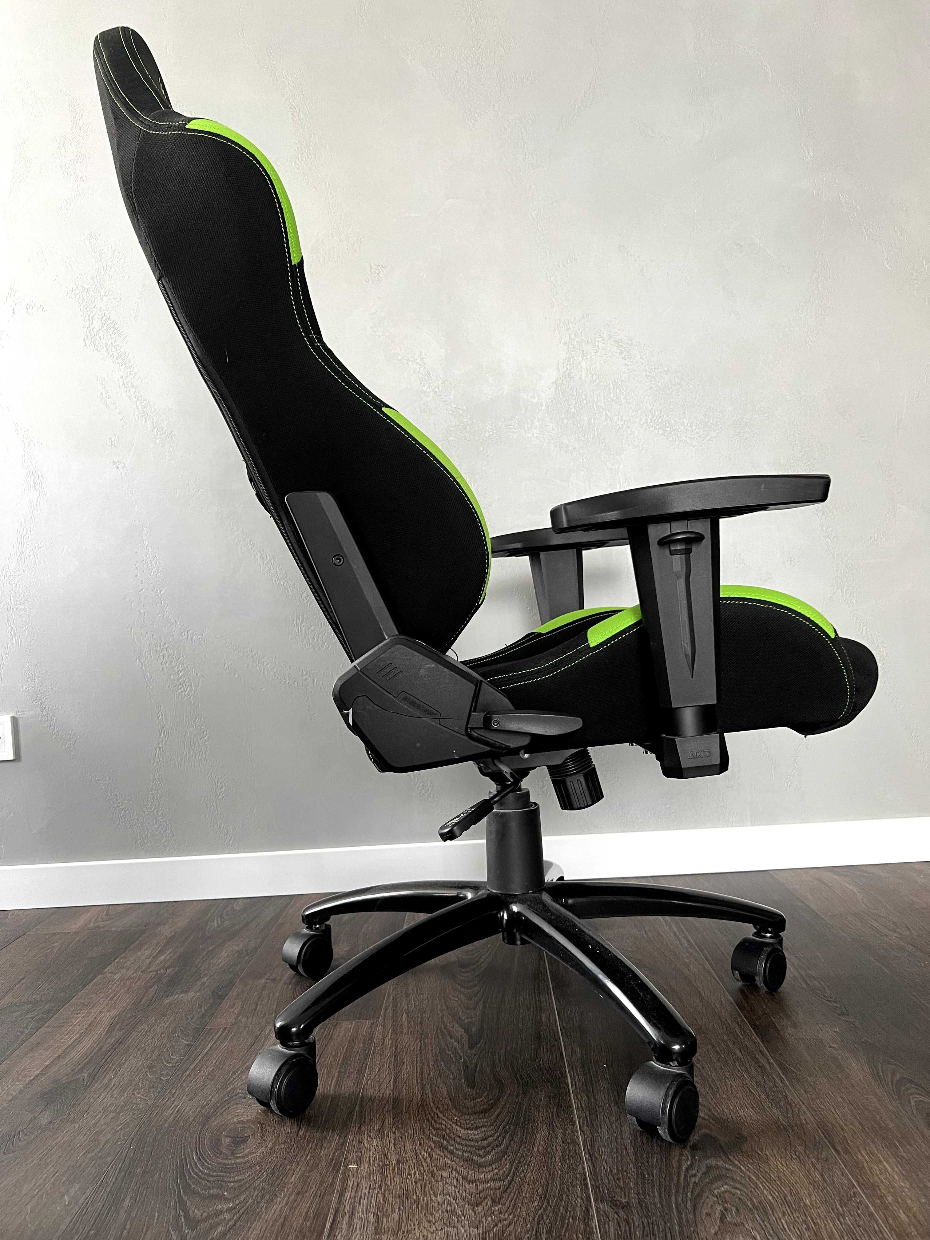 AKRacing K7012 Геймерське крісло тканинне геймерское кресло тканевое