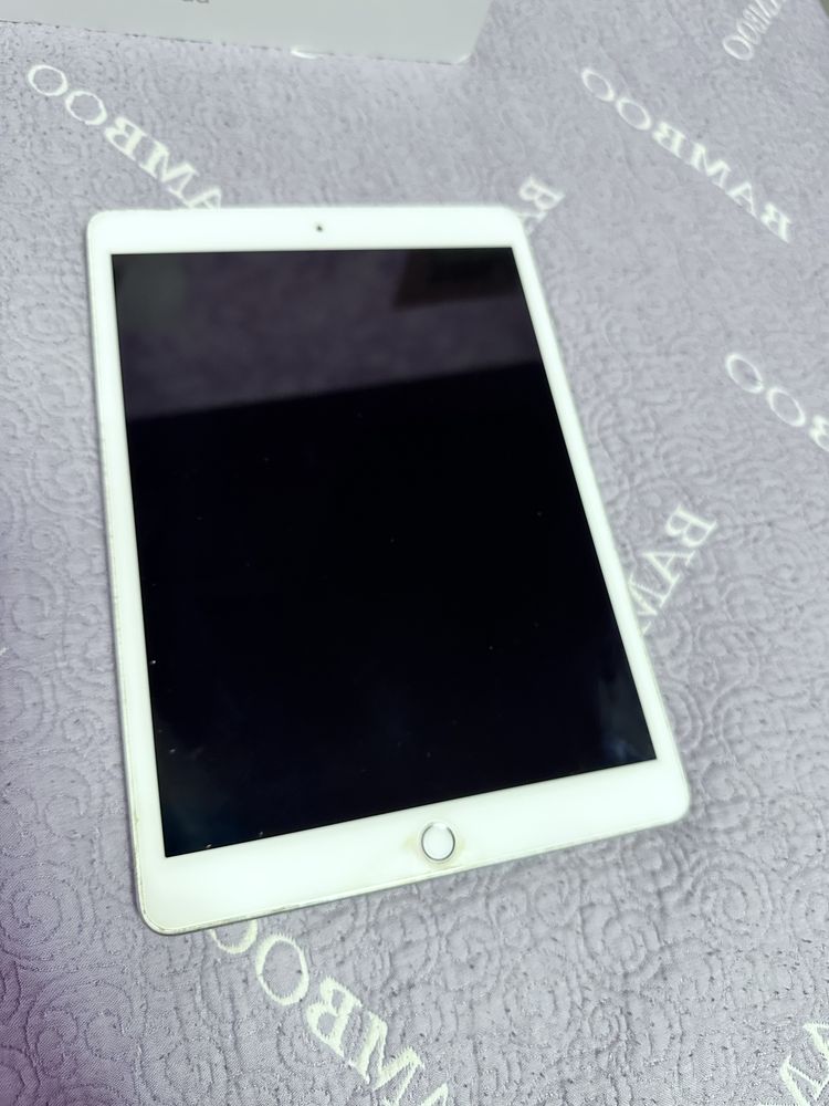 iPad 7-th Generation WiFi 32GB