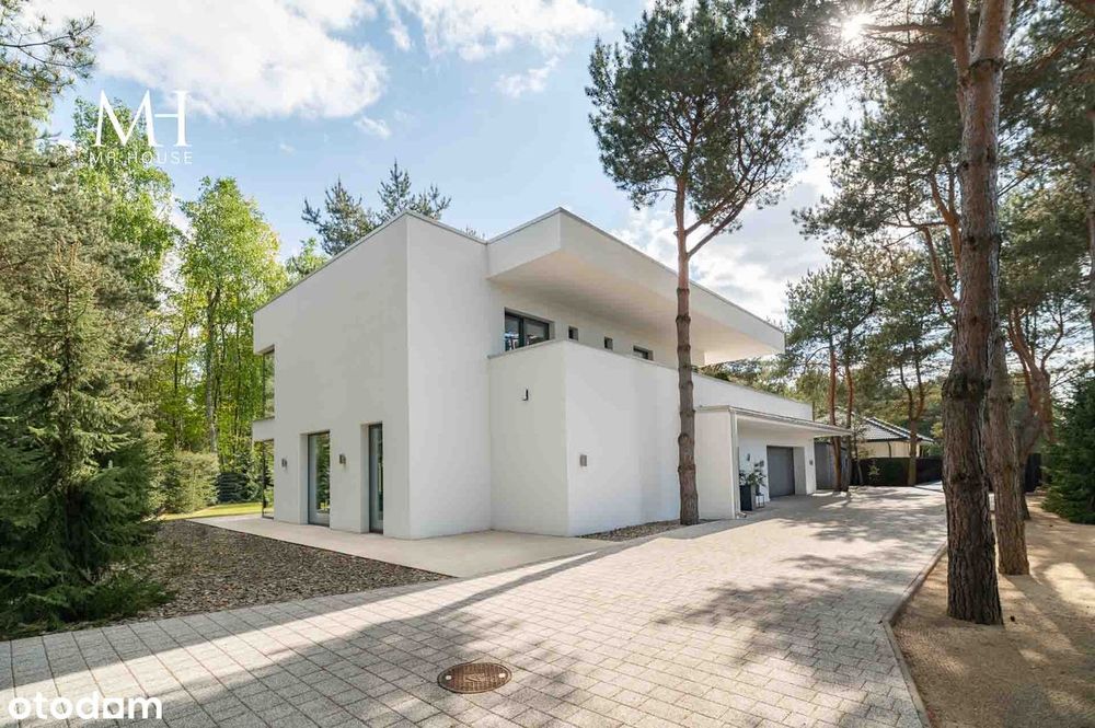 Zjawiskowy DOM pod lasem w stylu nadmorskiej Juraty | EMILIA ZGIERZ