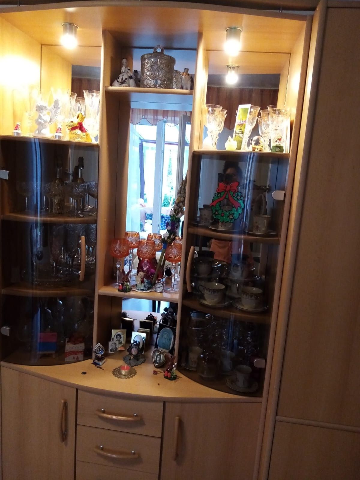 Segment meble fornirowane BRW witryna, szafa