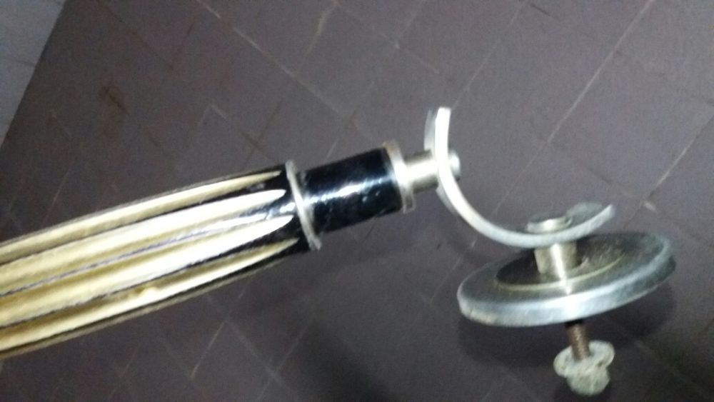 Puchador dobradiças porta de entrada