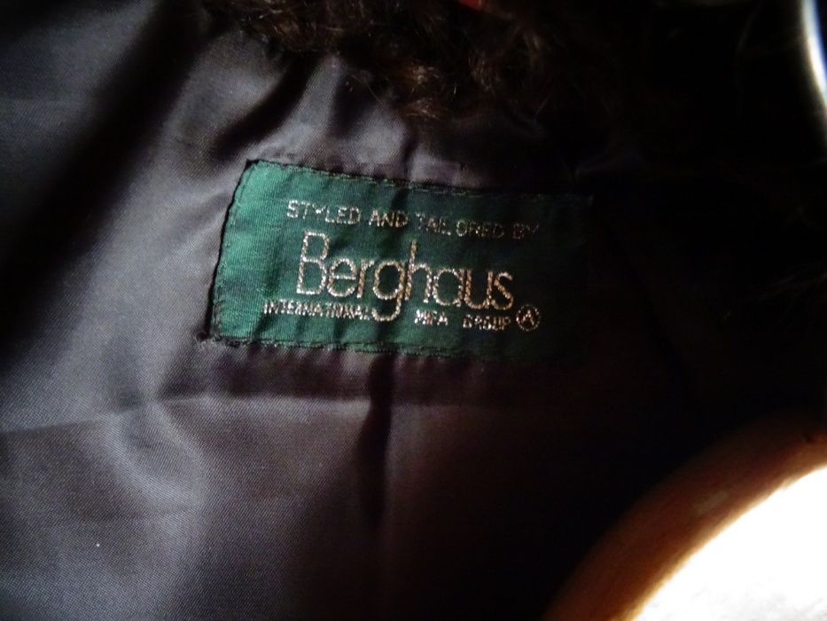Futro Berghaus z kozic górskich