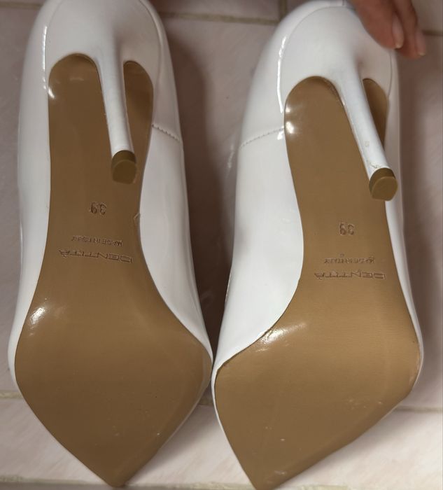 Salto italiano d marca IDENTITA