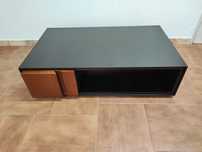 Mesa de centro com arrumação