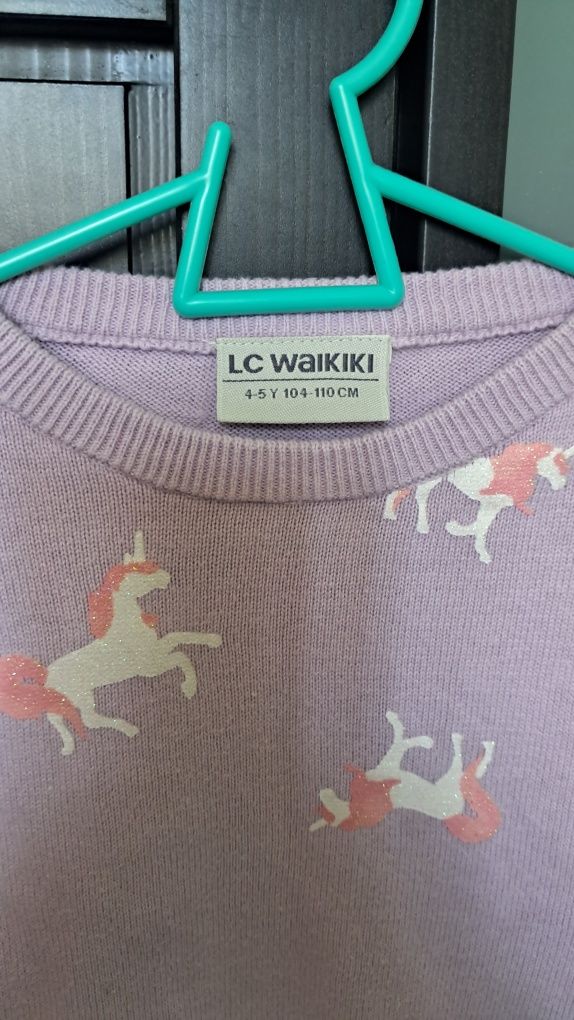 Śliczny sweterek w jednorożce rozm. 104/110