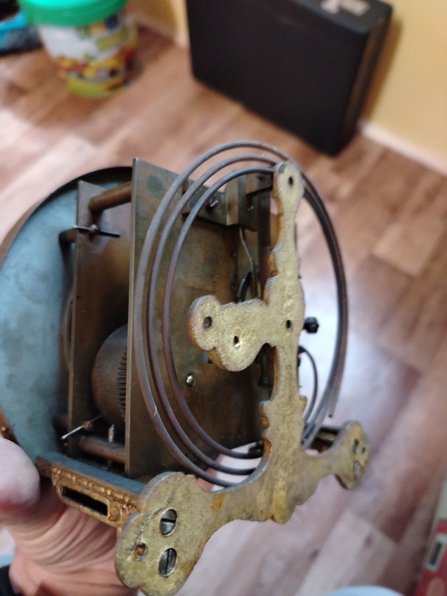 Mechanizm sygnowany RMS pełna płyta niski numer 4826