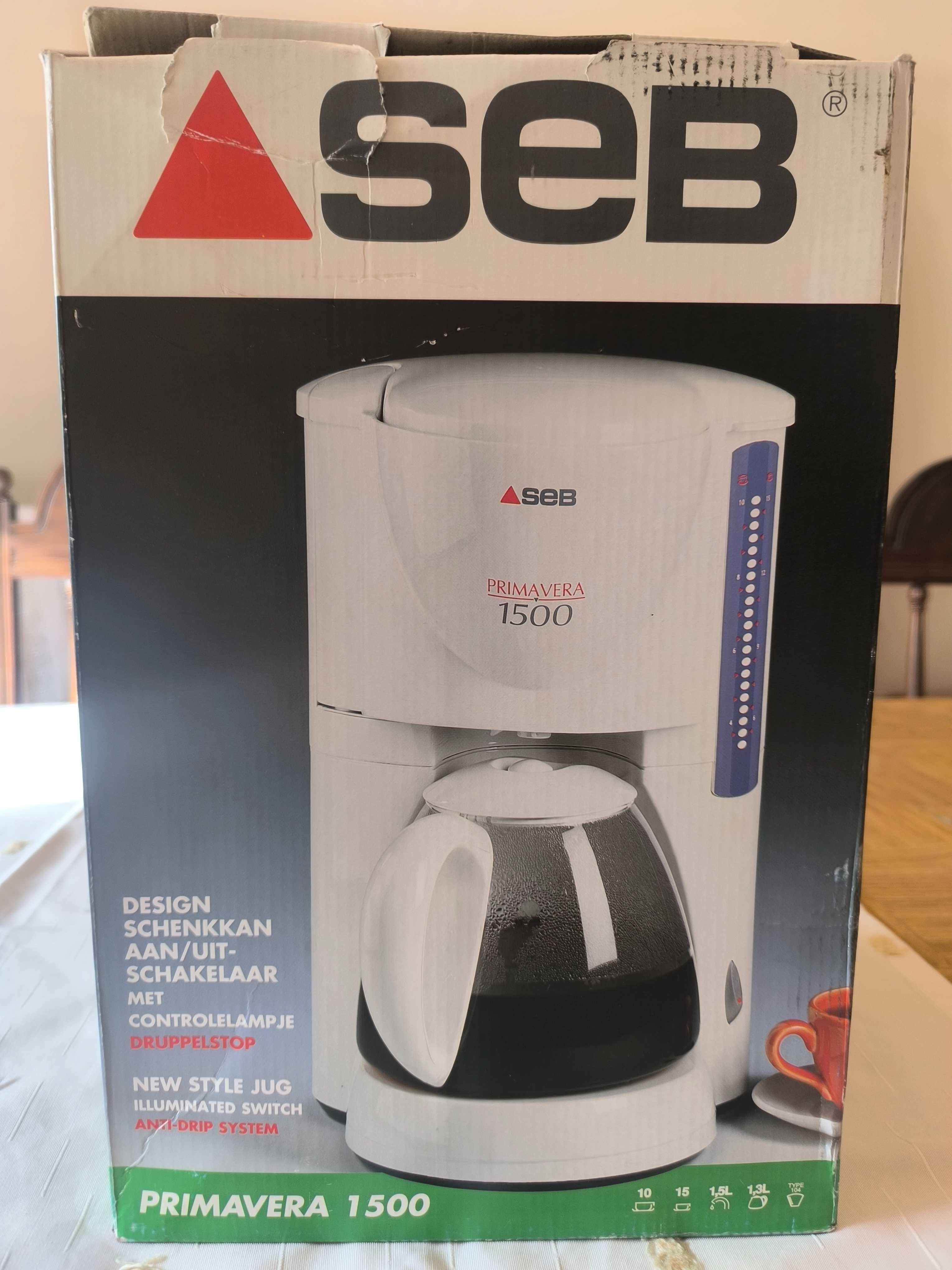 Cafeteira amarela nova