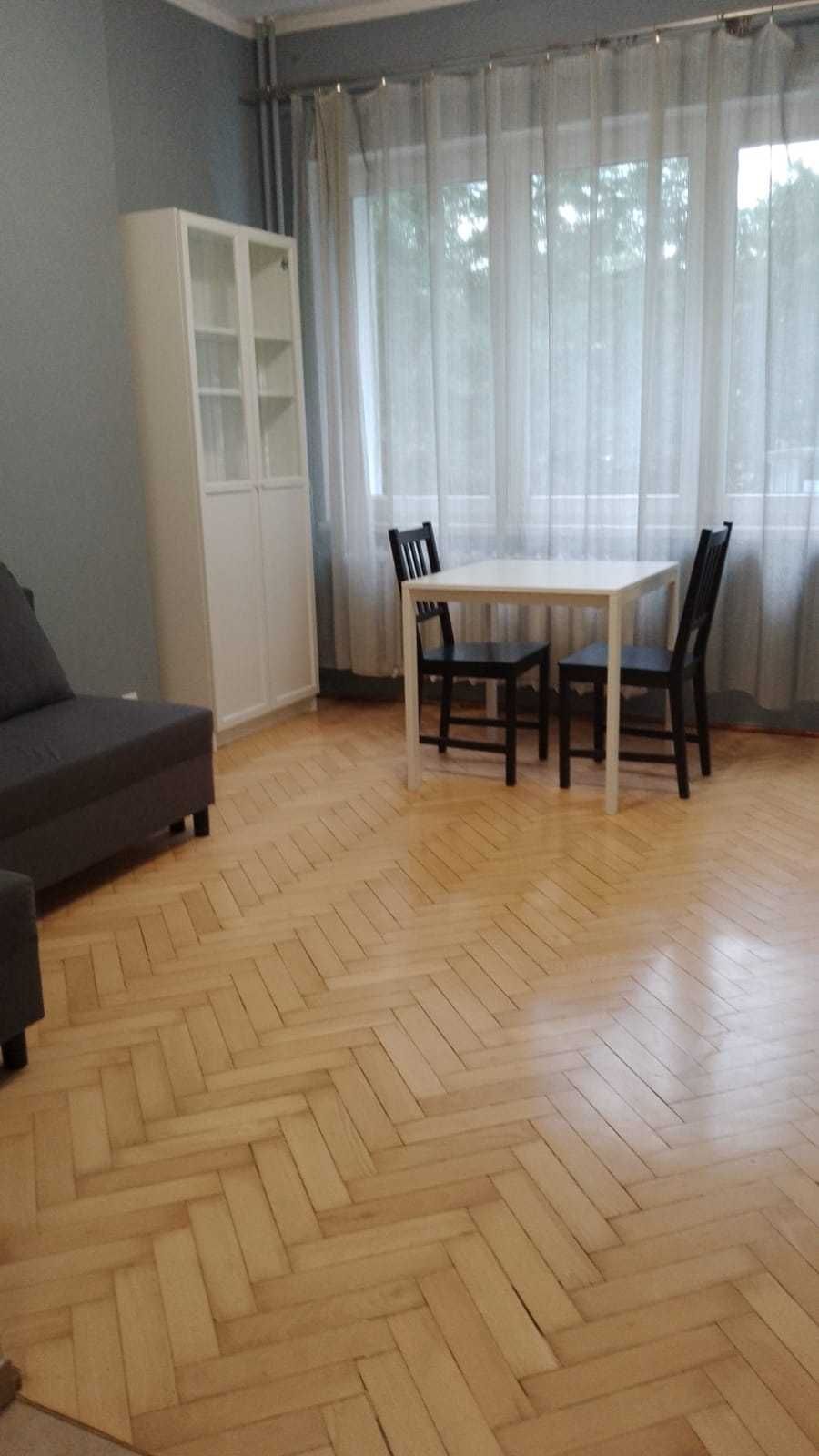 Na wynajem bezpośrednio kawalerka Warszawa śródmieście Hoża