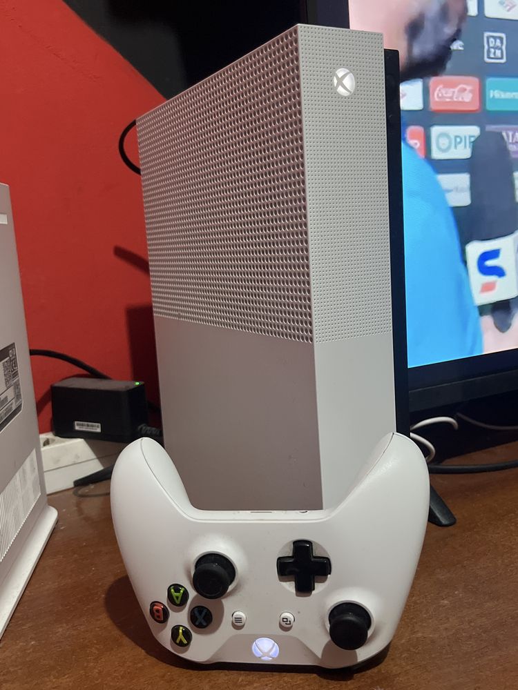 Xbox one S all digital 1TB