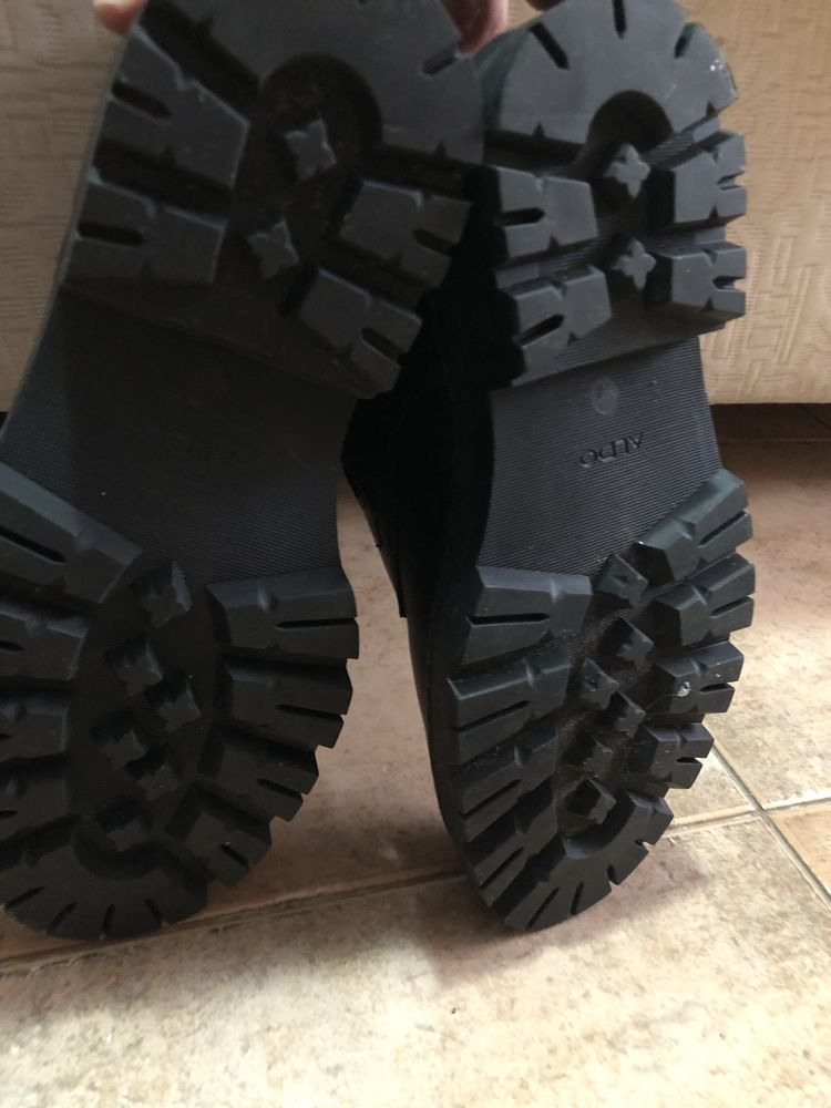 Botas pretas Aldo