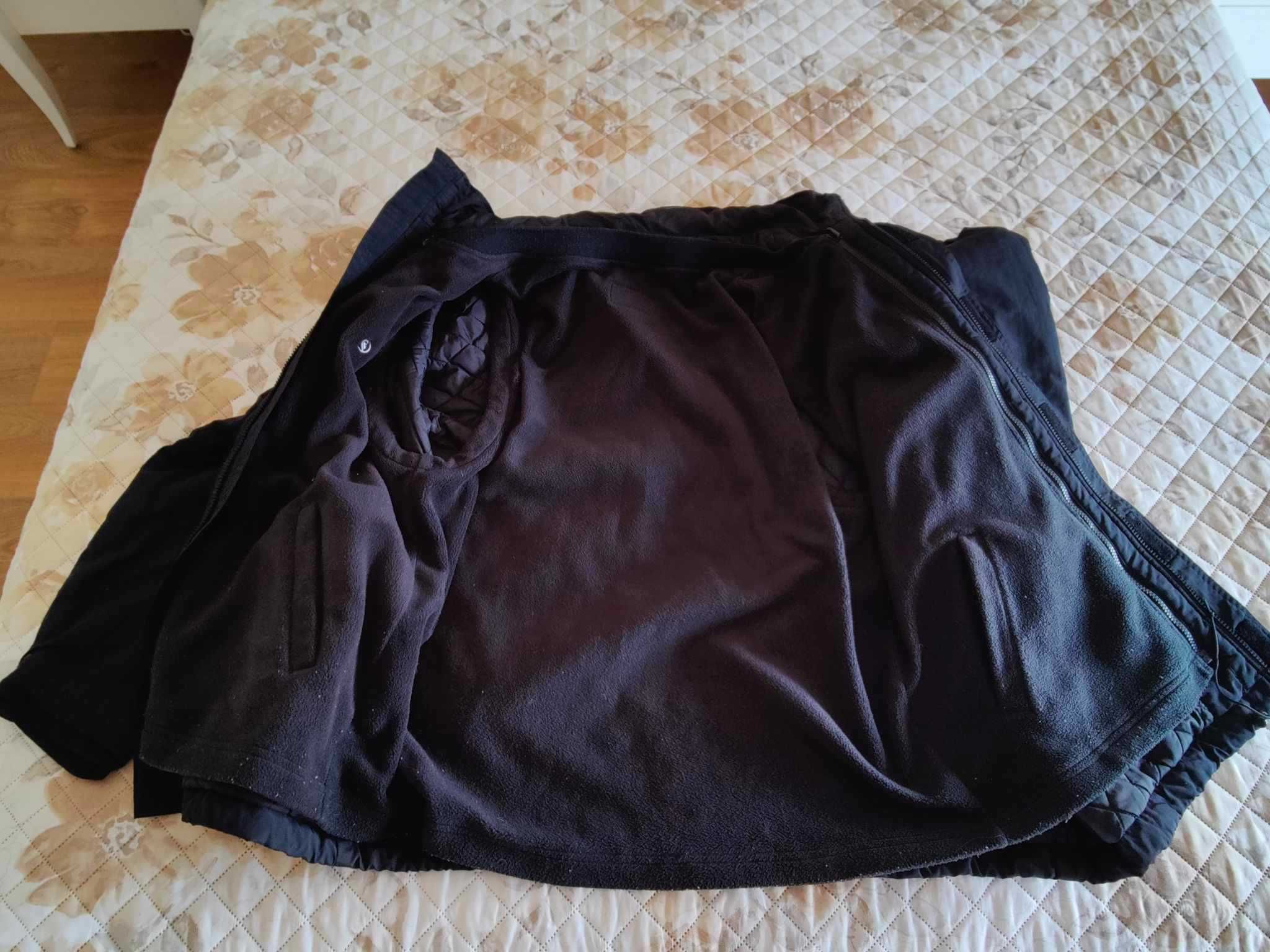 Casaco Quicksilver tam. XL preto excelente estado