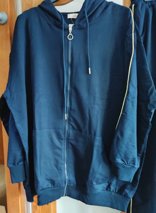 Damski komplet dresowy plus size firmy WAWA