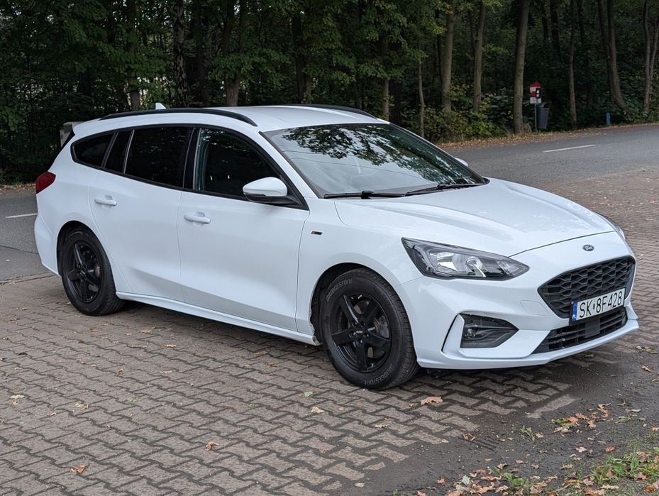 Ford Focus 1.0 Ecoboost St-line dwa komplety opon