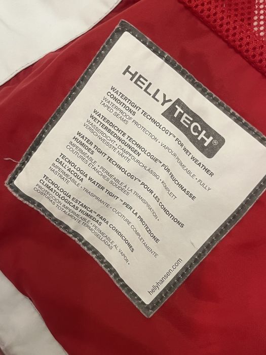 Вітровка Helly Hansen hellytech