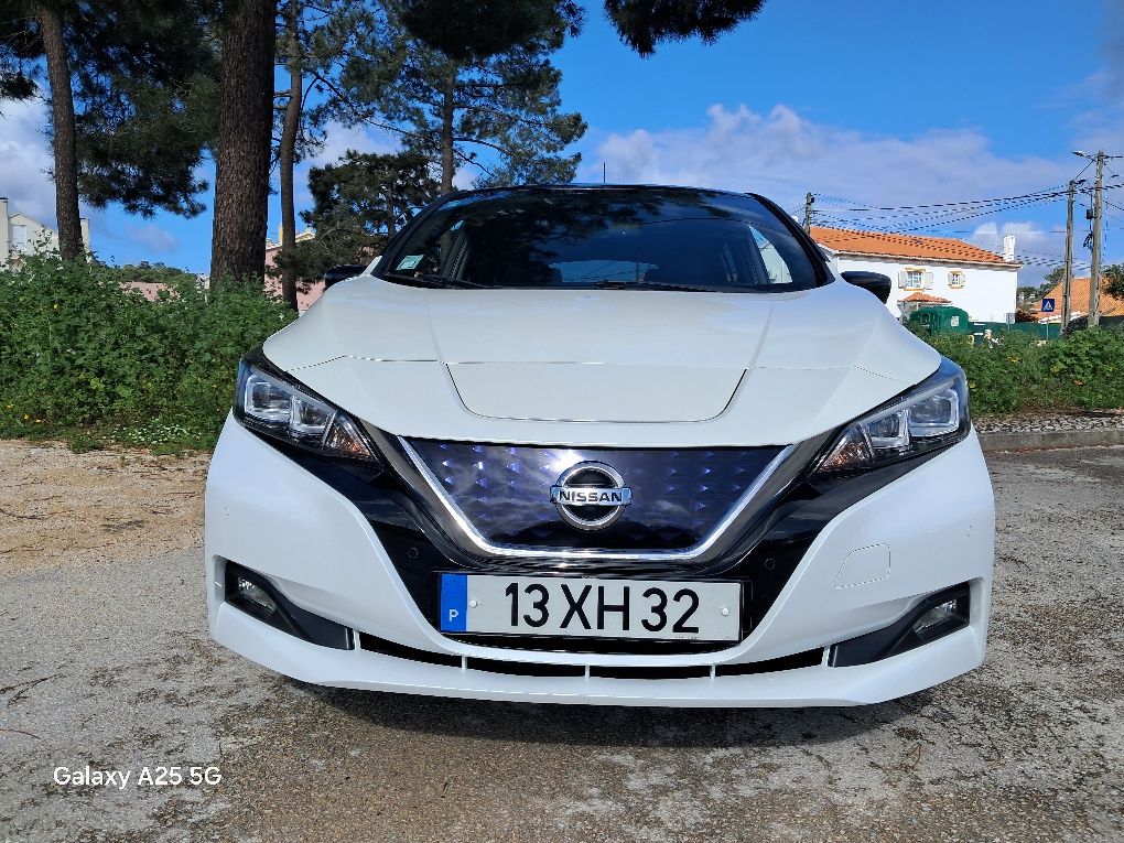 Nissan Leaf 40kw tekna pro-pilot+park