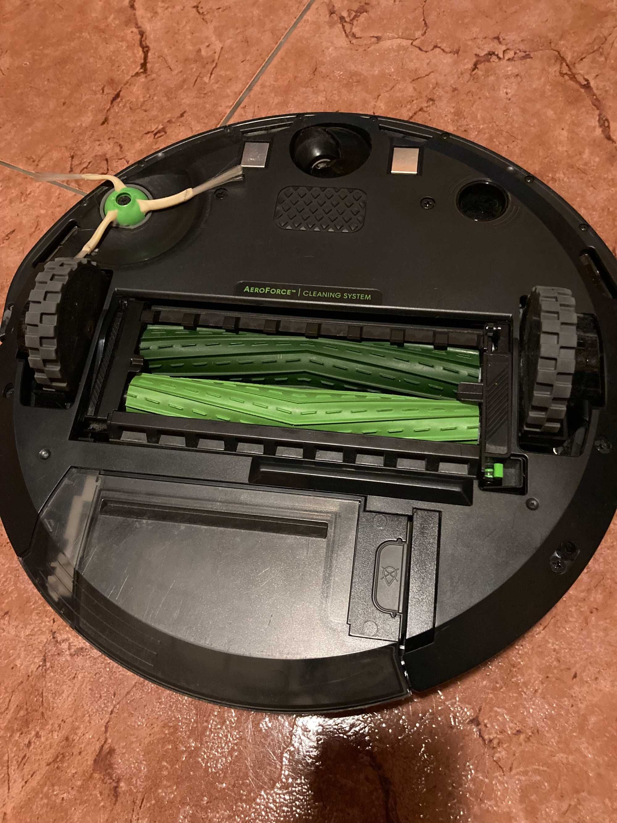 Robot sprzątający Roomba i3