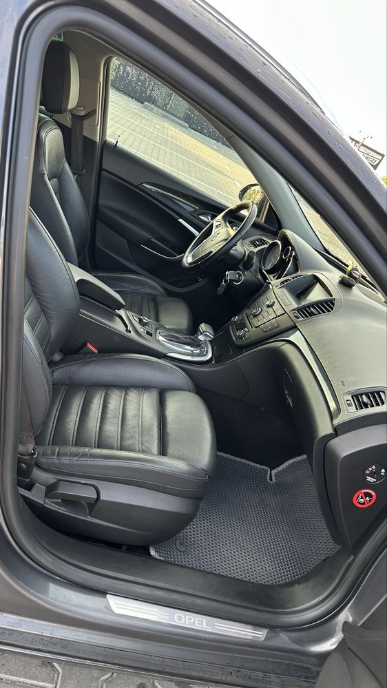 Opel Insignia 2012