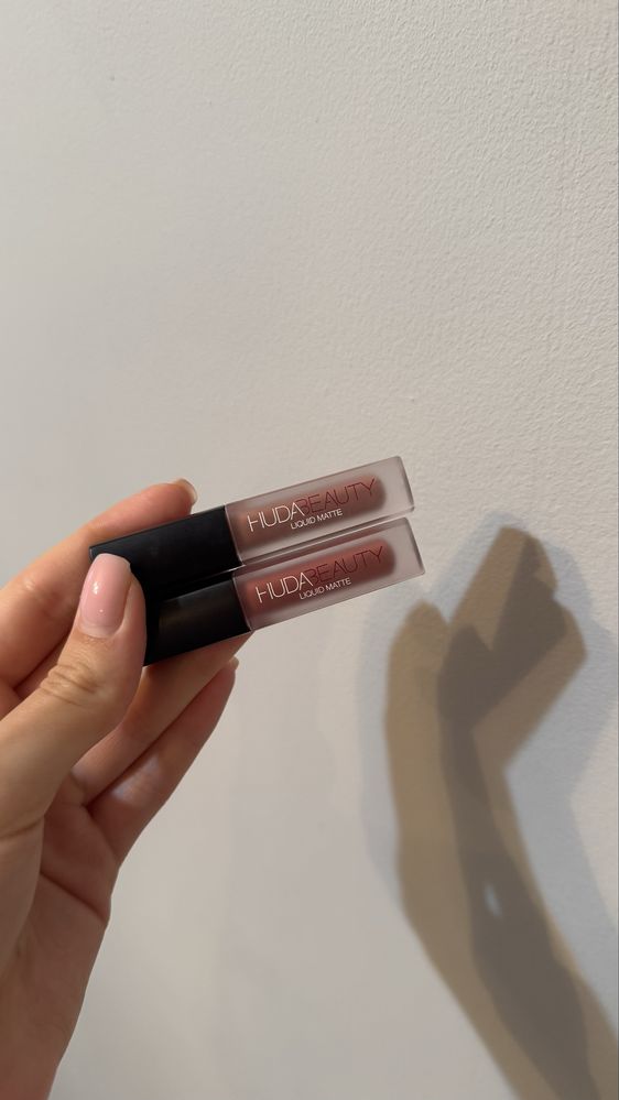 Помади Huda Beauty міні