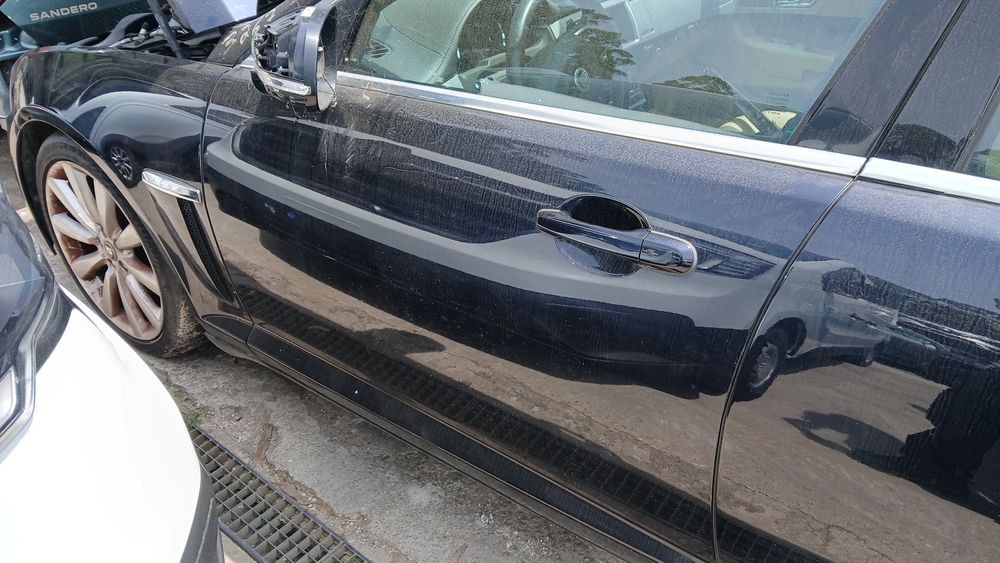 Porta frente esquerda JAGUAR XF (X250)