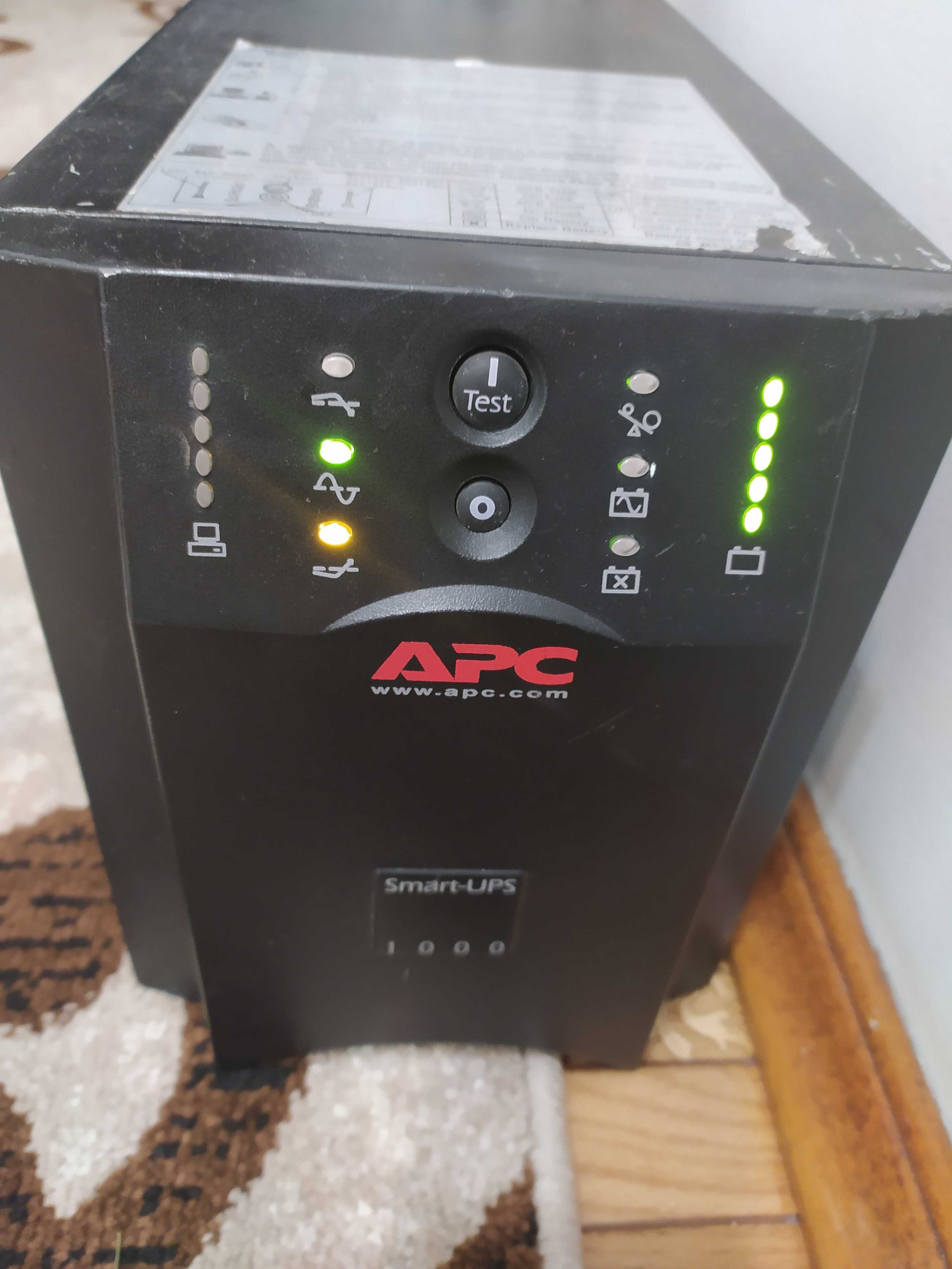ІБП APC Smart-ups 1000 va