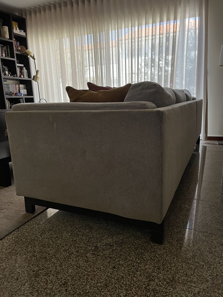 Sofá 3 lugares com chaise longue IKEA Nockeby