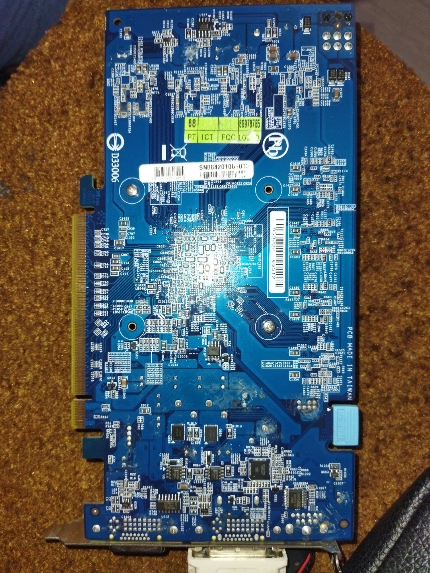 Видеокарта GIGABYTE GeForce 9600 GT 512MB GDDR3