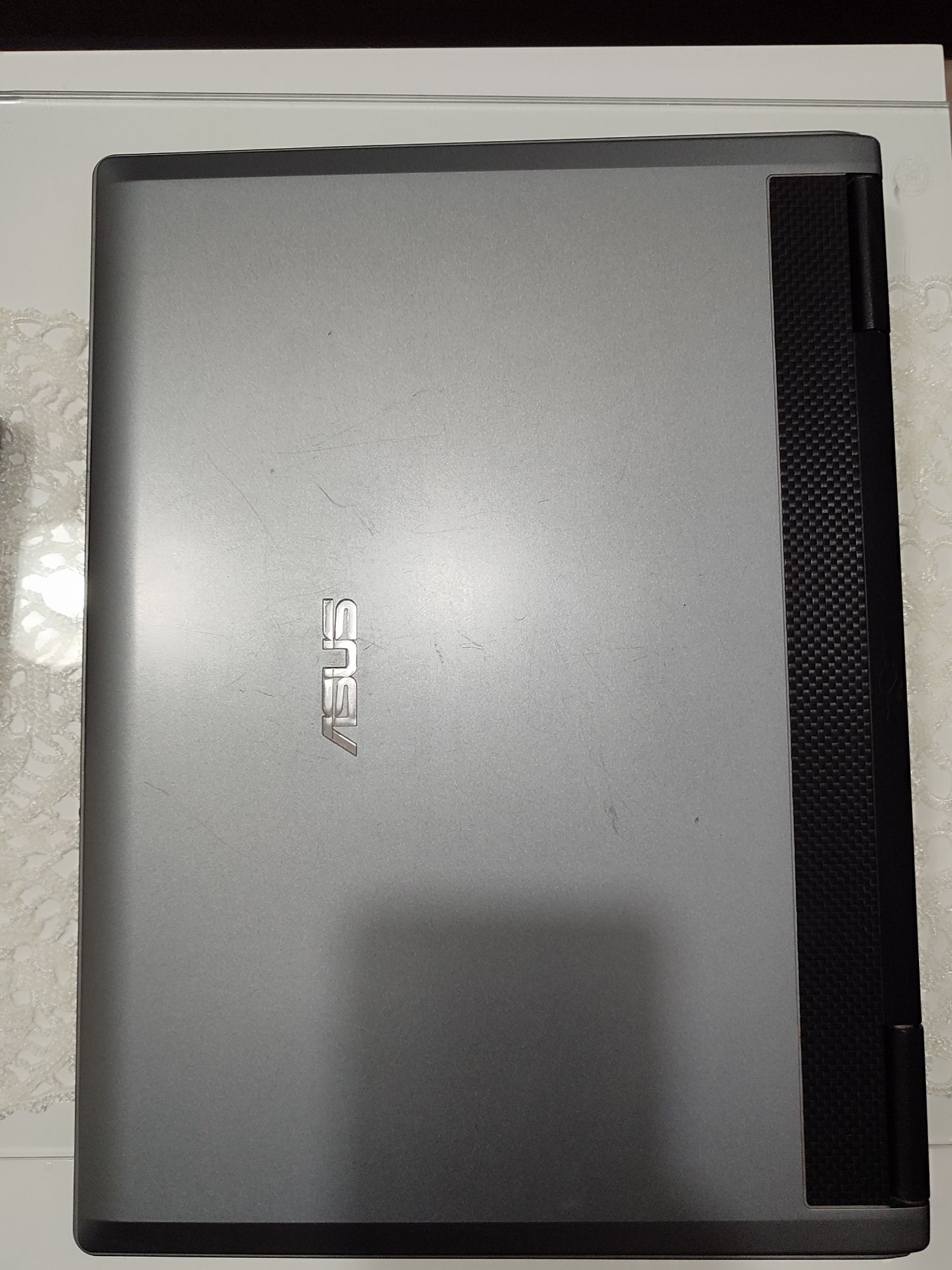 Laptop ASUS  F3Sseries