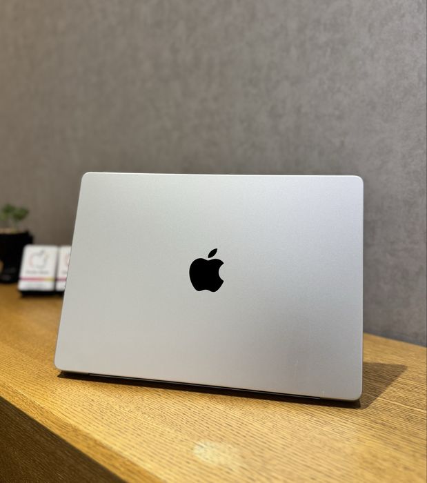 Open Box  MacBook Pro 14’ 2024 M4 Pro 24/512Gb Silver (MX2E3)