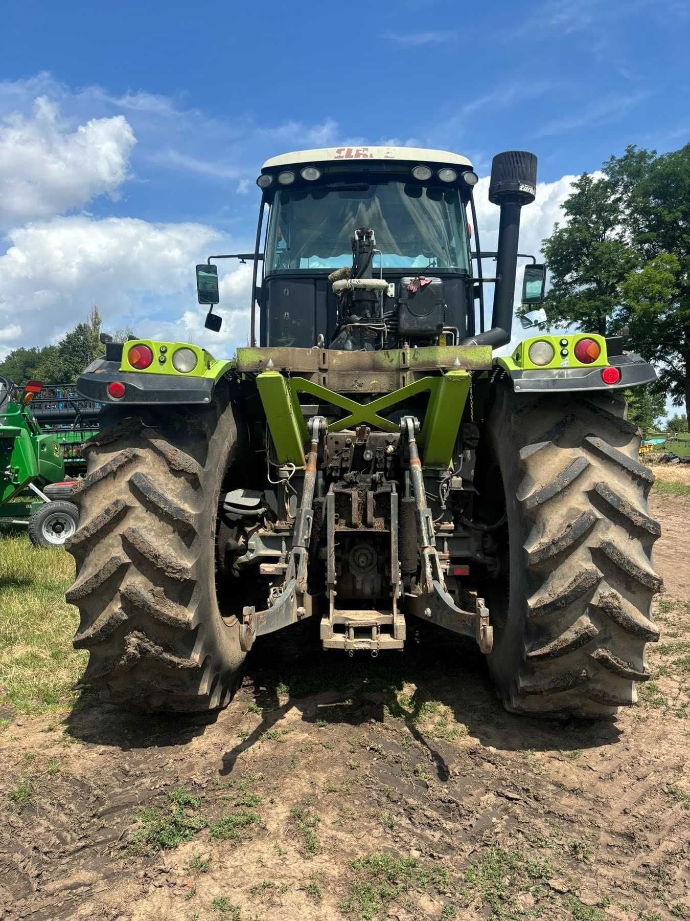 трактор CLAAS XERION 3800