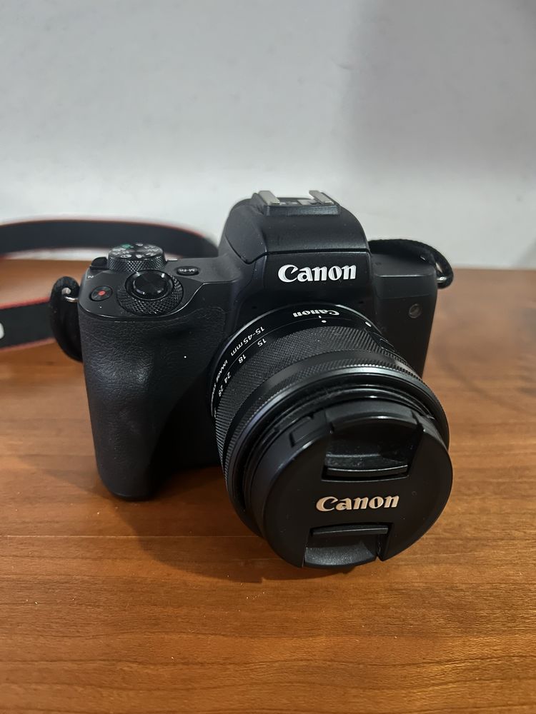 Canon M50 + EF M 15-45