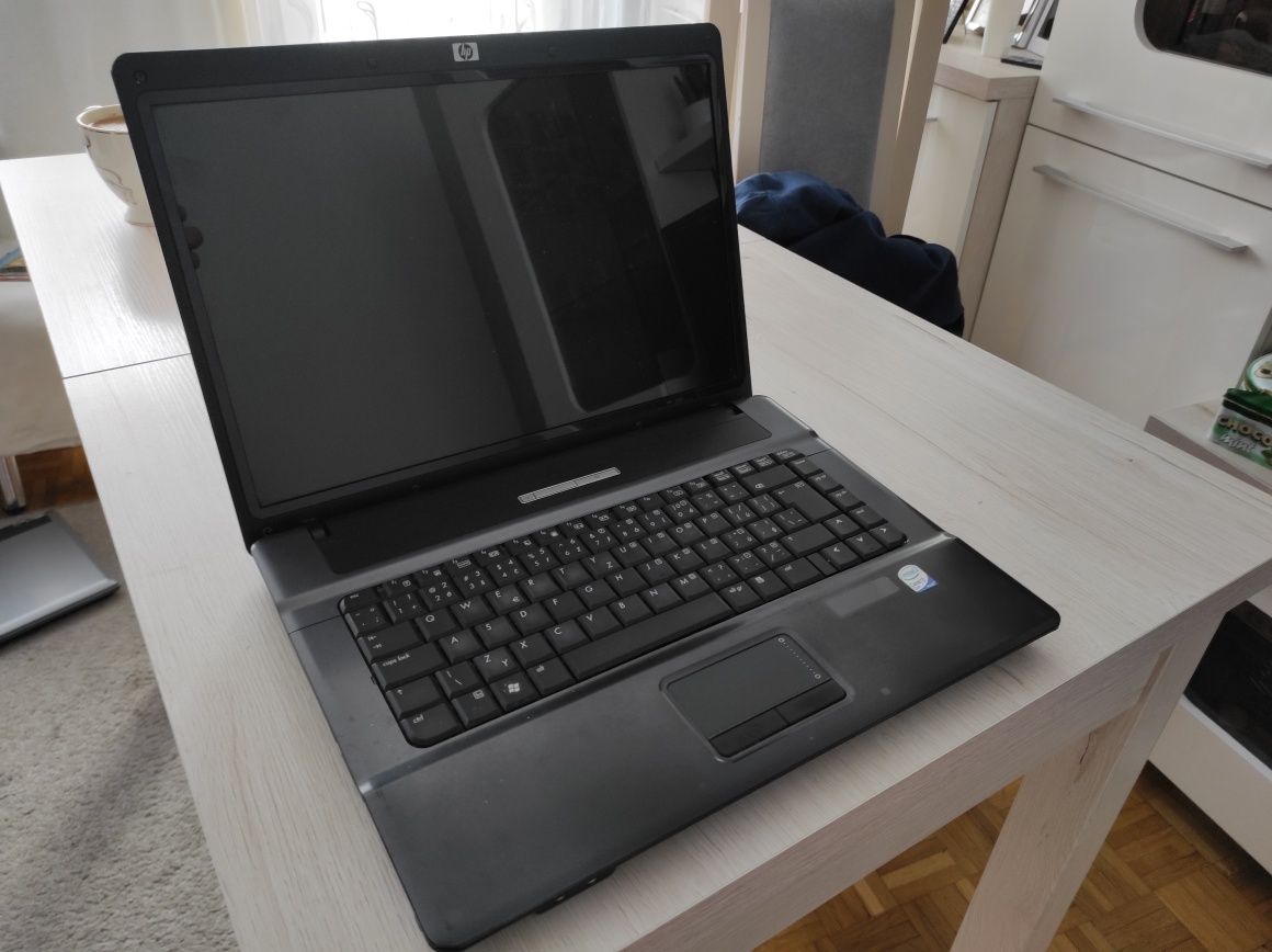 Laptop HP  model  550