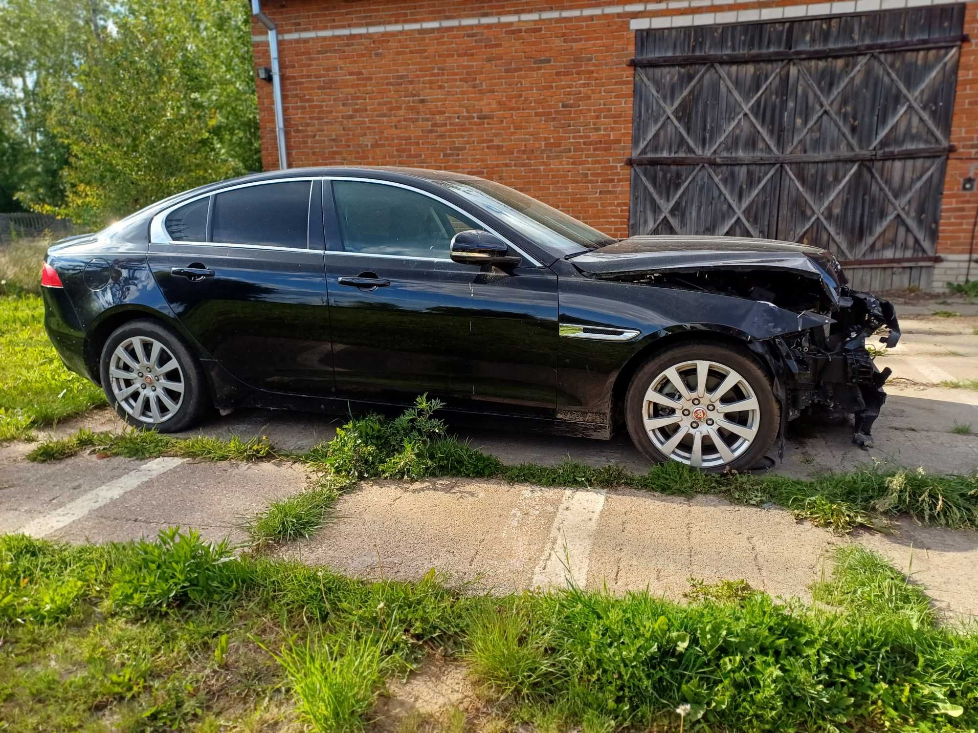 Jaguar XE portfolio 2.0 diesel 2016r, 67tys.km.