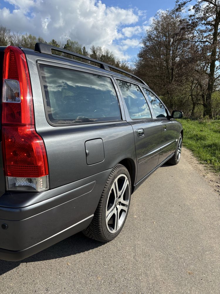 Volvo v70 2.4b LPG 170km