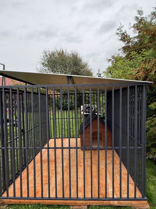 Kojec dla psa Producent