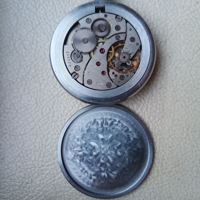 Часы карманные Молния. Сделано в СССР.