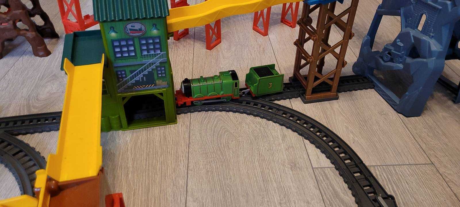 Fisher-Price TOMEK I PRZYJACIELE - Trackmaster - SZALONY ZJAZD - GPB49