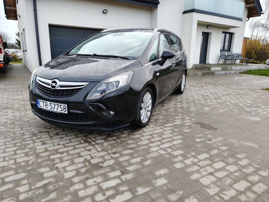 Opel Zafira C 1.4 Turbo benzyna klimatyzacja alufelgi xenon zamiana
