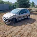 Peugeot 206 , uszkodzony