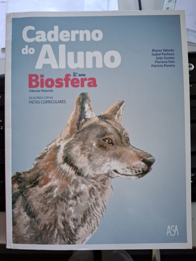 Livro 30 espécies de Portugal e do resto do mundo