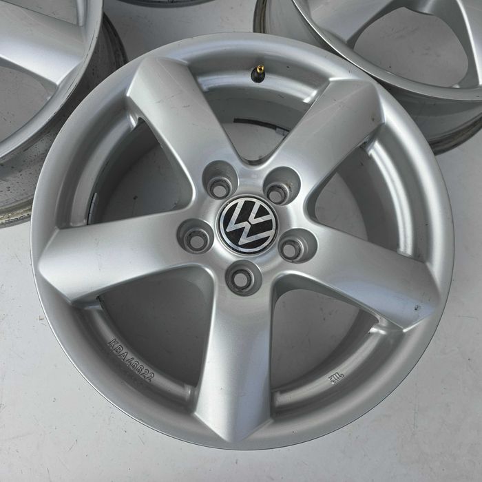 Alufelgi VW Passat B7 GOLF VI VII Caddy  TOURAN 5x112 16'' ET48 7.0 4x