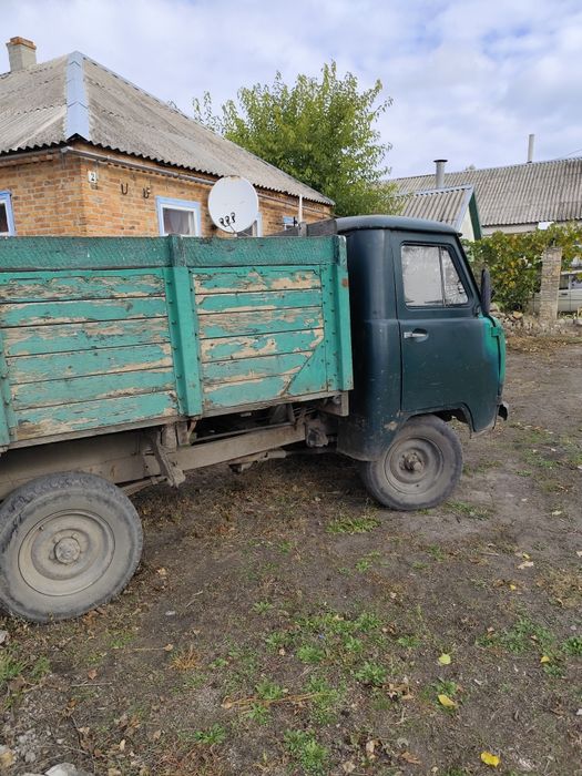 Продам Бортовий УАЗ