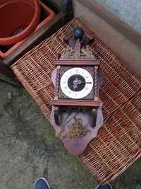 Stary zegar dla konesera