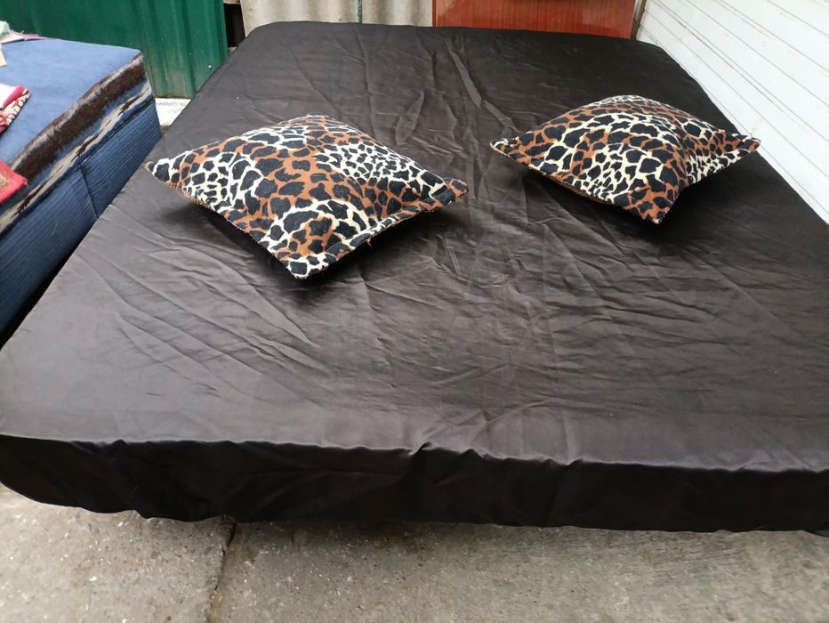 Матрас кровать двухспальной 160 200см
