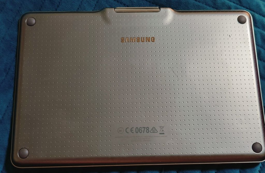 Sprzedam klawiaturę bluetooth do tabletu Samsung Galaxy TAB 5. Okazja