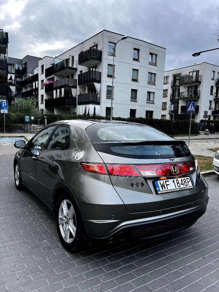 Honda Civic 1.8B V-Tec 140Km PL Salon 2KL Książka Serwis Manual 6Bieg