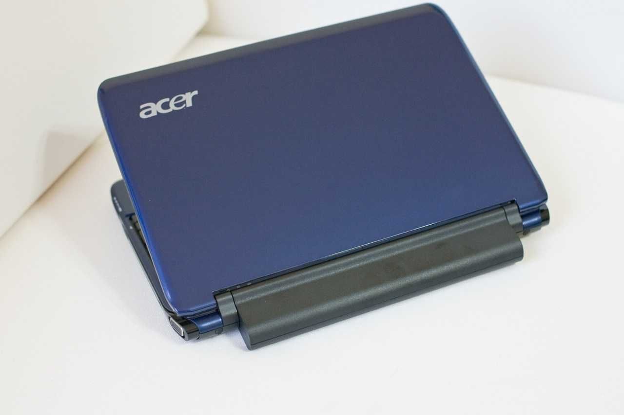 Стильный и компактный ACER Aspire \ Wi-Fi \ WebCam