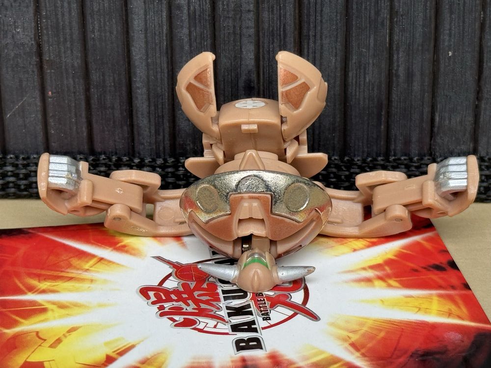 Bakugan bakugany Subterra Primo Vulcan