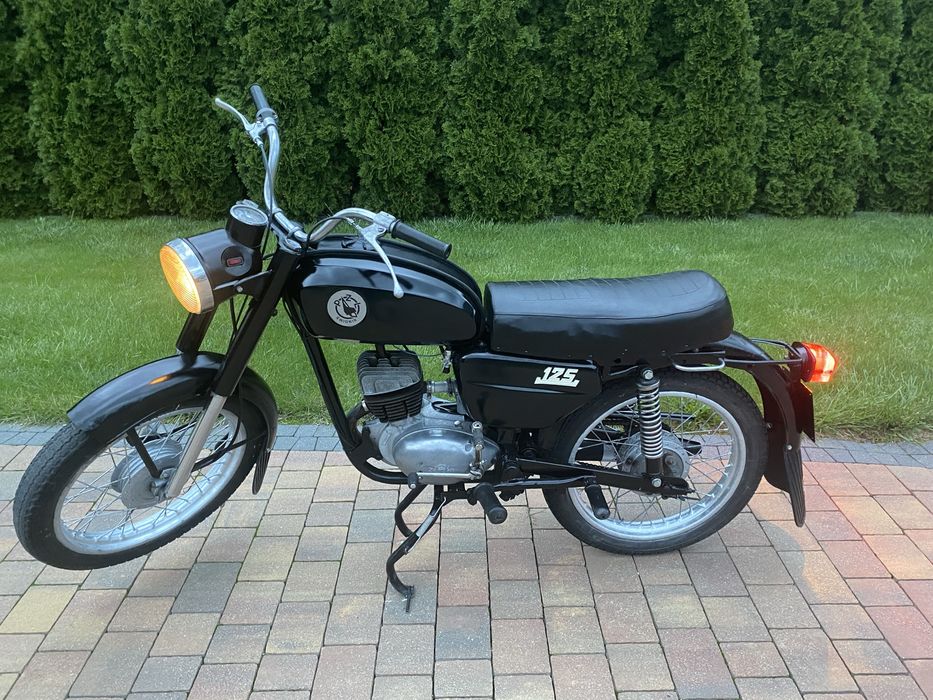 Sprrzedam Wsk  125  na chodzie