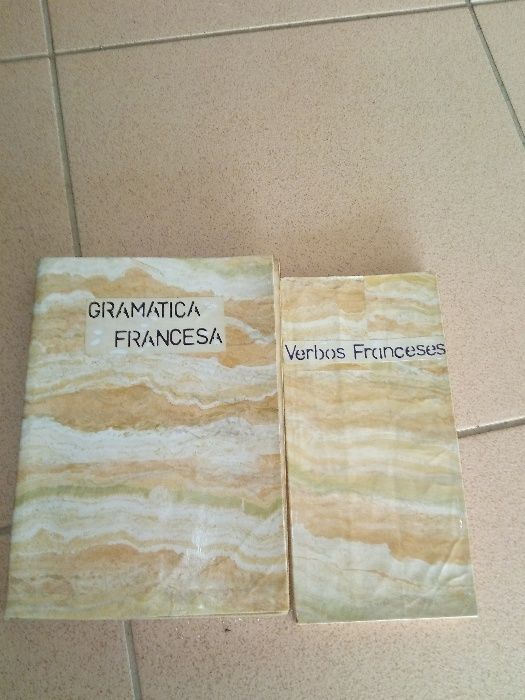 Gramática e verbos franceses