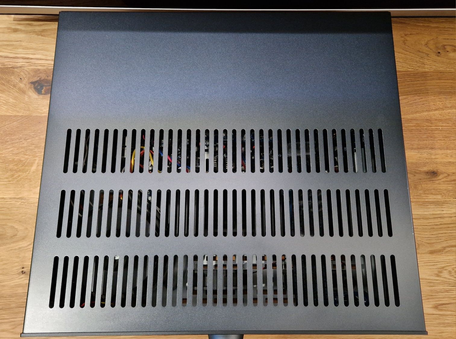 Arcam AVR550 4K Atmos